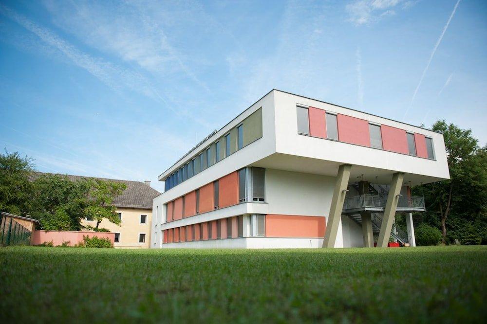 Hotel Maxlhaid Wels Exterior photo